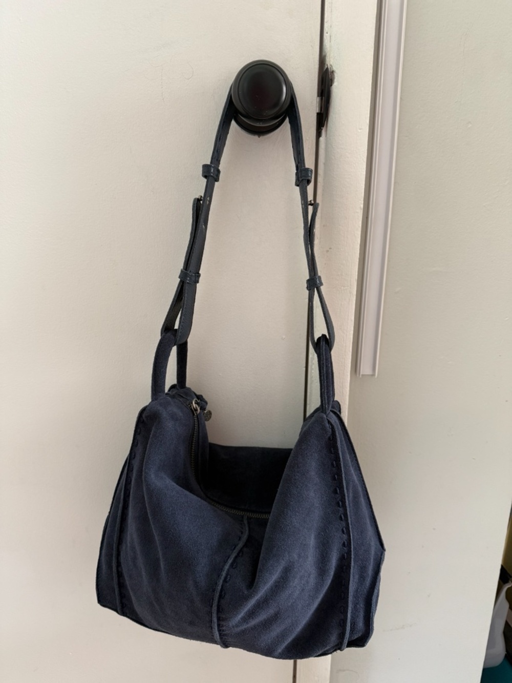 The Sak Navy Blue Suede Leather Hobo Shoulder Bag Adjustable Strap - Picture 4 of 9